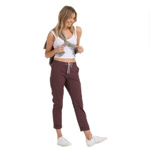 Vuori Women’s Ripstop Pants M. Chestnut NWT